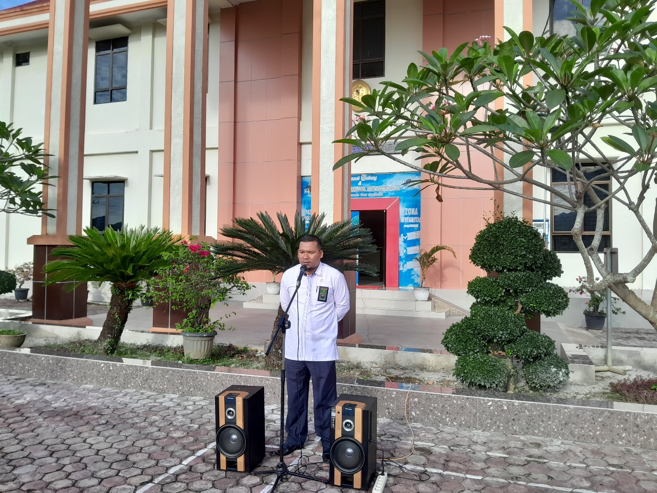 357c3d008aed49d8a9bb87cf7448dba8