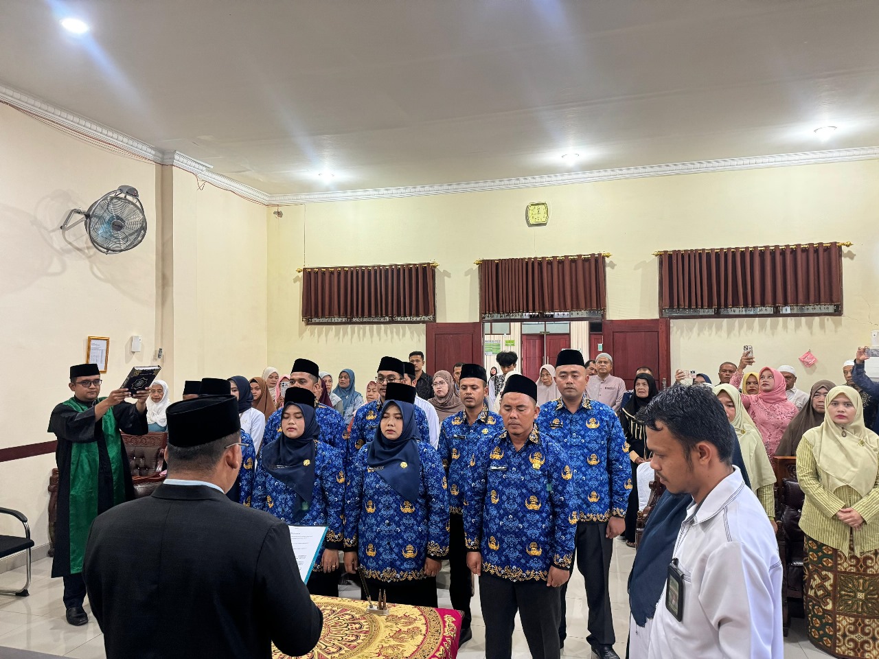 3f951e6f3d0141368f09dab6dfbe82f1