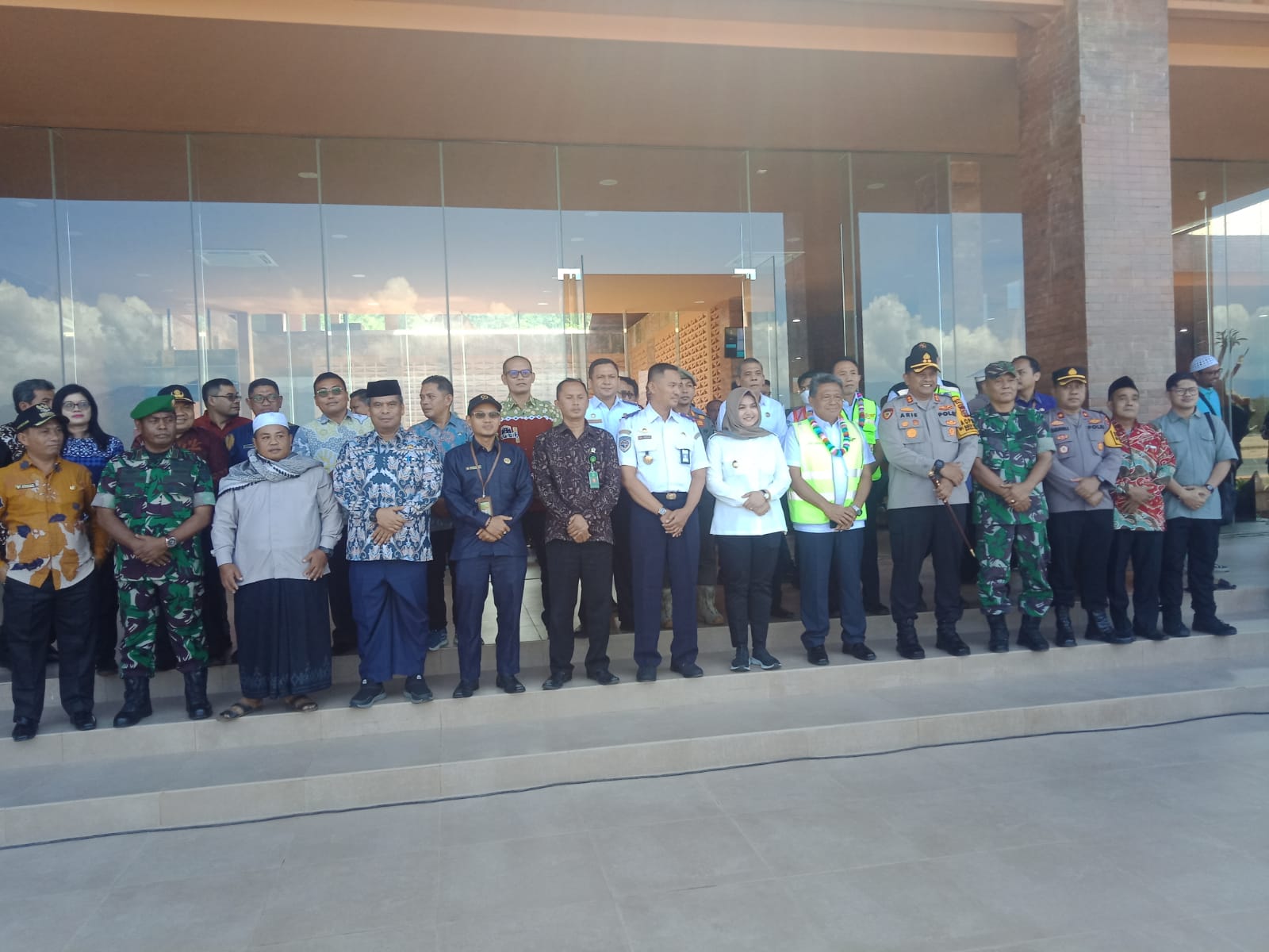 ketuapapybhadiriacarapenerbanganperdanadibandaradmadina210320241