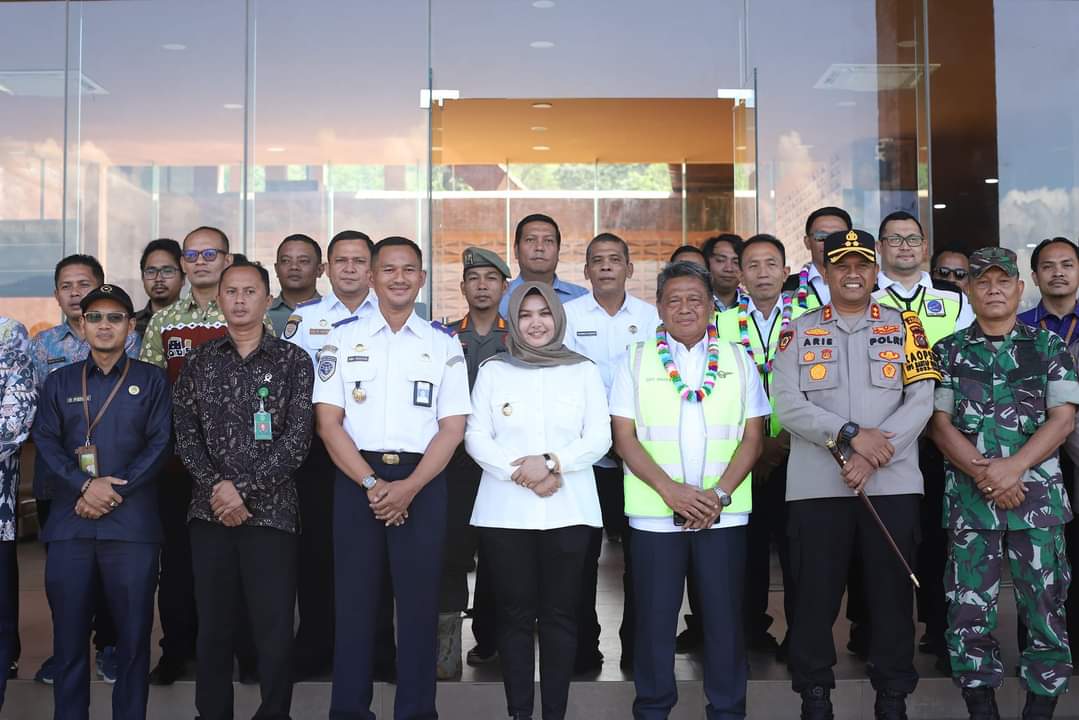 ketuapapybhadiriacarapenerbanganperdanadibandaradmadina210320243