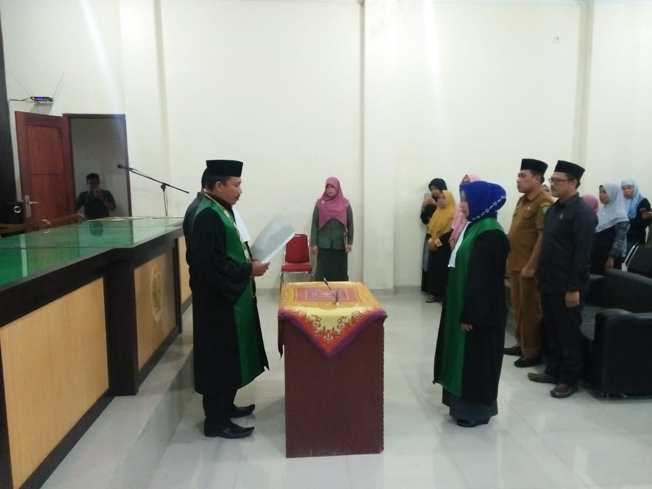 pengambilan sumpah jabatan hakim nurlaini1