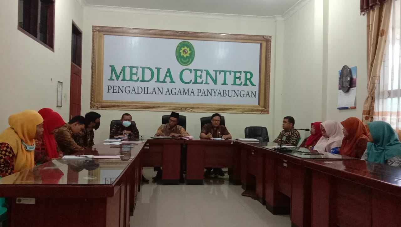 rapatperdanaketua100920201